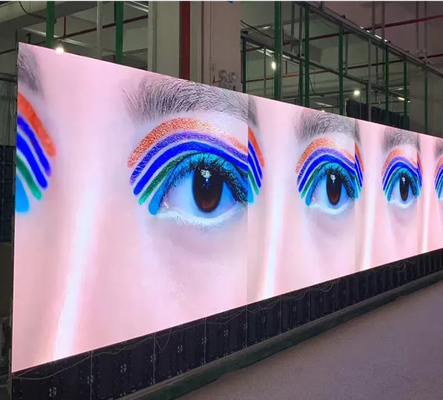 Full Color 40000 Dots / Square Meter SMD LED Cho thuê màn hình cho nội thất sắt và thép Cabinets bao gồm