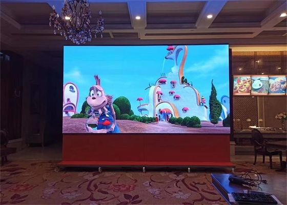 Giá tốt Mặt trước mở từ tính trong nhà Màn hình LED đầy đủ màu sắc 4mm Pitch Tuổi thọ 100000 giờ trực tuyến
