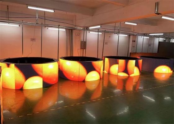 Trong nhà trụ cột khối P3 led trung tâm mua sắm sảnh khách sạn sân bay led hiển thị