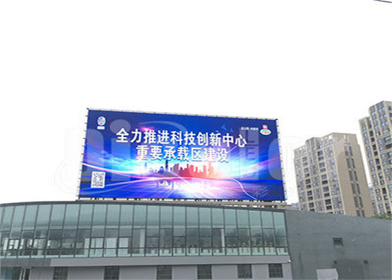 1024 * 768mm Kích thước tủ LED Video Walls 100m Internet Cable Transmitting Distance