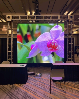 16 Scan Module Scan Indoor RGB LED Panel Display Trọng lượng 12kg