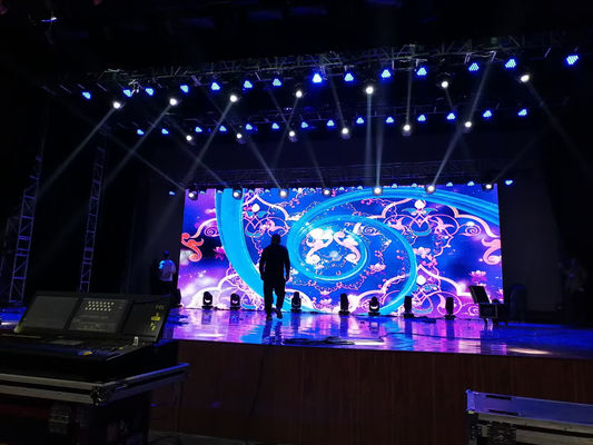 Màn hình LED đầy màu trong nhà cung cấp tỷ lệ làm mới cao 3840 Hertz cho màn hình video không nhấp nháy và mượt mà