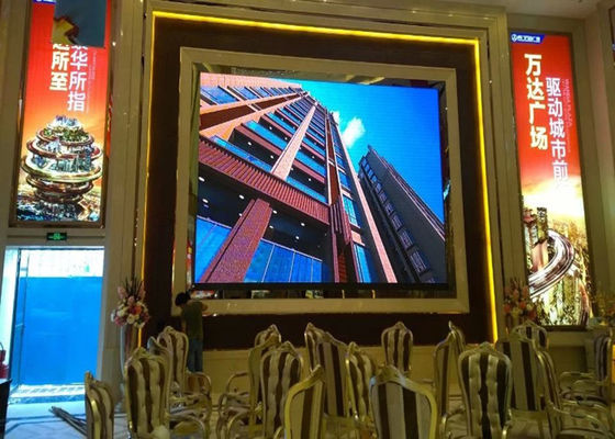 GOB Fine Pitch Indoor Full Color High Pixel LED Display P1.667mm Bảo hành 3 năm
