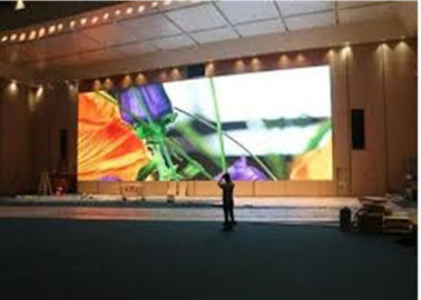 P5 Nội thất đầy màu sắc RGB Led Panel Độ phân giải cao Quảng cáo LED Display