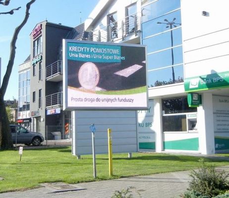 Giá tốt Màn hình LED kỹ thuật số quảng cáo đầy màu ngoài trời trực tuyến