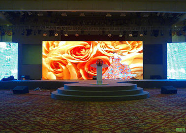 P4 SMD LED Die-Cast Aluminum Screen / Indoor Multi-Color Video Wall LED Display, Bảo hành 3 năm
