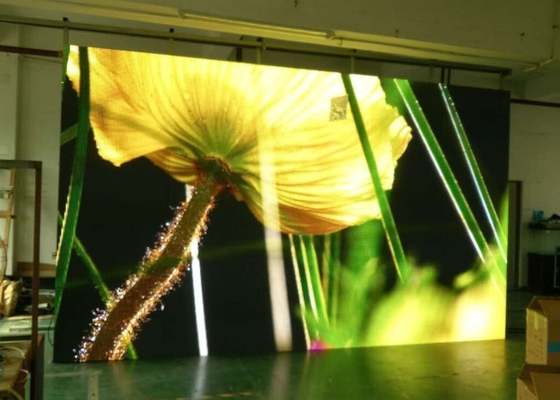 Giant Full Color Outdoor Led Display Không thấm nước IP68 DIP / SMD HD P3 P4 màn hình ngoài trời đầy màu sắc