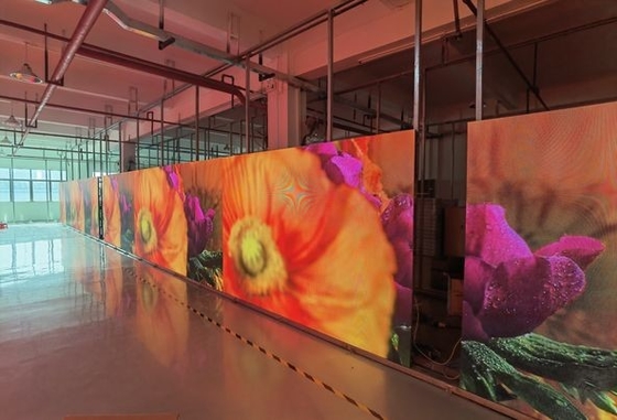 P4 Hình ảnh rõ ràng quảng cáo màn hình LED treo video LED nhẹ 1/8 quét