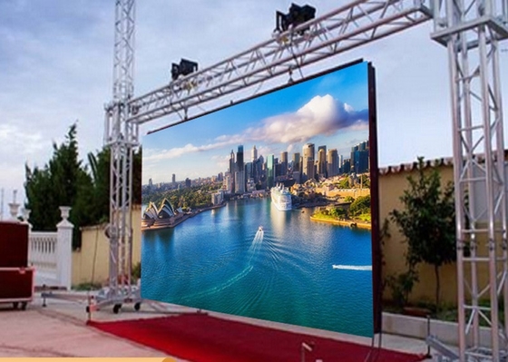P5 64x32 Dot Matrix Outdoor Full Color LED Billboard, 2500 CD / m2, Độ sáng cao