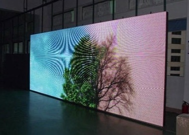 Mật độ pixel 3906 chấm / mét vuông Quảng cáo đầy màu LED Tấm đúc màn hình nhôm Billboard Thép chống nước vỏ