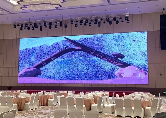 P8 HD ngoài trời chống nước và chống bụi màn hình LED đầy màu sắc LED hiển thị biển báo