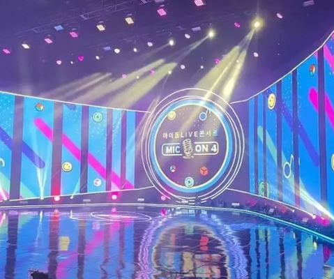 Video Wall Smd2121 Stage LED Outdoor Rental Screen LED Billboard 3 năm bảo hành