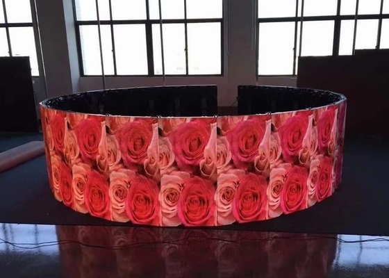 Bảng quảng cáo đèn LED RGB Độ sáng màn hình trong nhà 800cd Video Epistar 4mm Pixel Pitch