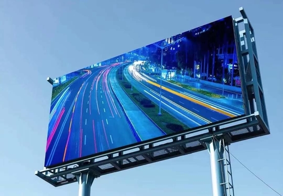 Full Color P4 Waterproof Outdoor Full Color LED Die-Cast Aluminum Screen (Màn hình LED đúc hoàn toàn màu)