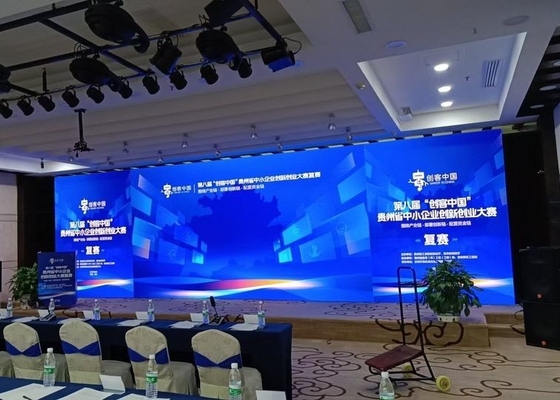 Thuê màn hình nhôm die-cast / lắp đặt cố định màn hình LED màu đầy đủ ngoài trời lớn, bảng điều khiển LED nhẹ P20