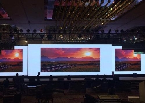 Màn hình nhôm đúc nghiền cài đặt cố định / Cho thuê Phòng hội nghị tùy chỉnh Ultra HD P2.5 Small Pitch Indoor Full Color LED Display