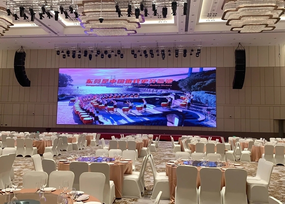 Nội thất Die-Casting màn hình nhôm thuê / cài đặt cố định Concert, đám cưới, cuộc họp 960mm * 960mm P6 màn hình hiển thị LED