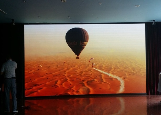 Màn hình thuê hộp sắt / thuê Ultra HD có thể tùy chỉnh pitch nhỏ Indoor Full Color LED Display With Wide Viewing Angle