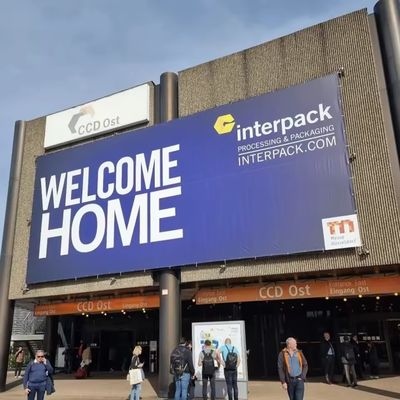 P5 Bên ngoài sử dụng cố định Thủ chống nước tiêu chuẩn Bảng quảng cáo LED lớn màn hình LED đầy màu sắc