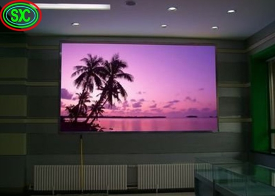 P4 Full Color Indoor LED Video Wall Screen 80 * 40 Module Resolution Bảng quảng cáo
