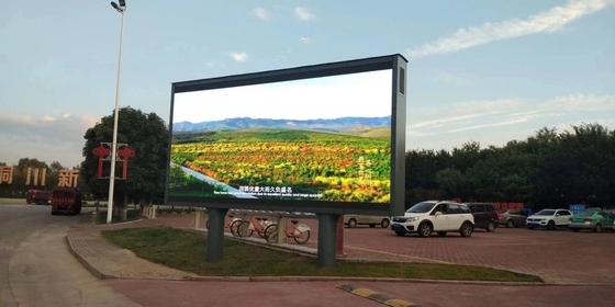 64x64 P5 RGB màn hình LED cong chống nước ngoài màu đầy đủ Ba năm bảo hành