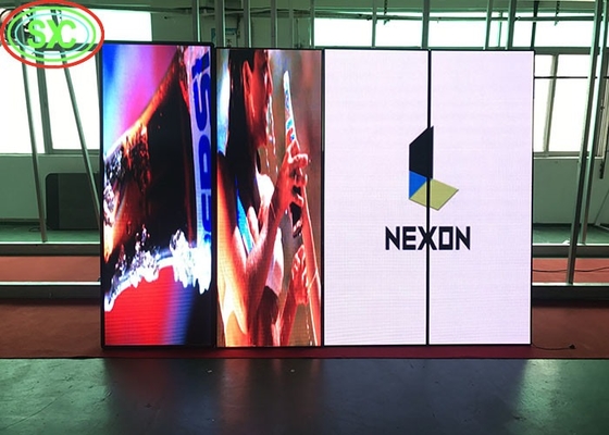 Hình chiếu poster LED P2.5 trong nhà, độ nét cao mà không bị trì hoãn