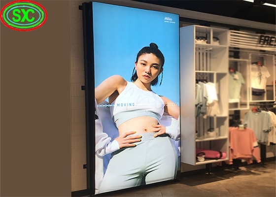 Nội thất P2.5 Full Color Mirror Led Poster Display Không dây USB 4G Smart Control