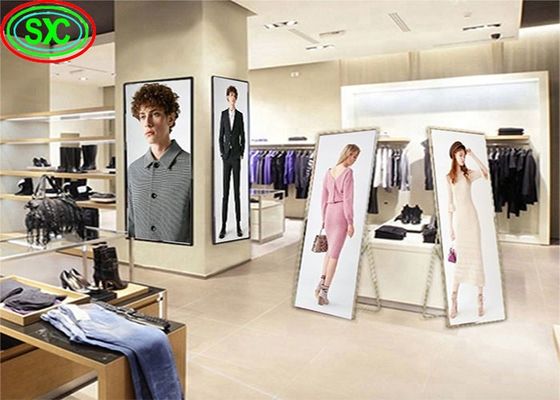 Chiếc màn hình nhôm đúc chết mặt trước COB P2.5 Digital LED Poster Stereo Mount Dễ cài đặt