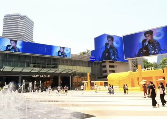 HD Cho thuê Flexible Flicker Free P10 LED Display Box 1/4 Chế độ quét IP67