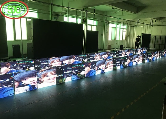 100000 Hours Lifespan P3.91 Indoor LED Mesh Curtain Signage Display với mật độ pixel 65410 và độ minh bạch rõ ràng