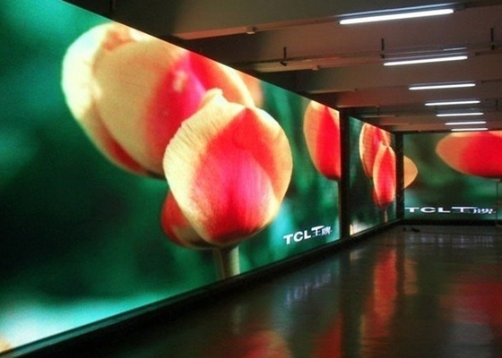 Full Color P20 Outdoor Waterproof Advertising LED Display Bao bì hộp hàng không