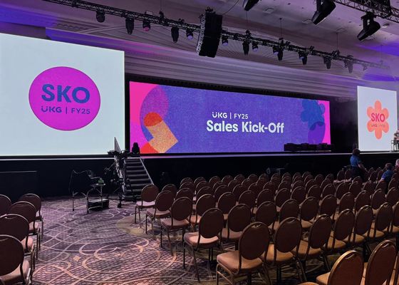 P10 Outdoor Full Color LED Die-Cast Aluminum, 8500 Nits, Bảo hành 3 năm