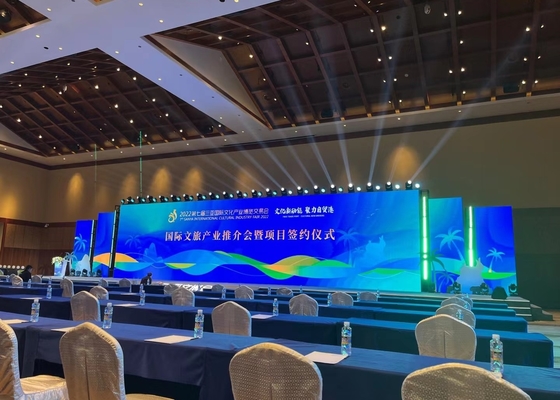 Ultra HD P10 ngoài trời màu đầy đủ kim loại Khối hòa nhạc chống nước Quảng cáo màn hình LED