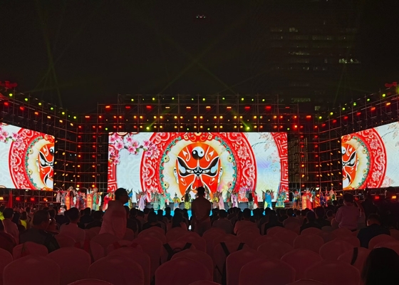 Màn hình ngoài trời thuê màn hình cong màn hình chống nước đầy màu video 640 * 640mm Quảng cáo P5 màn hình hiển thị LED