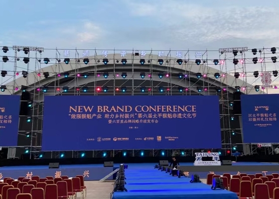 Trình hiển thị LED lớn ngoài trời P10 cho quảng cáo