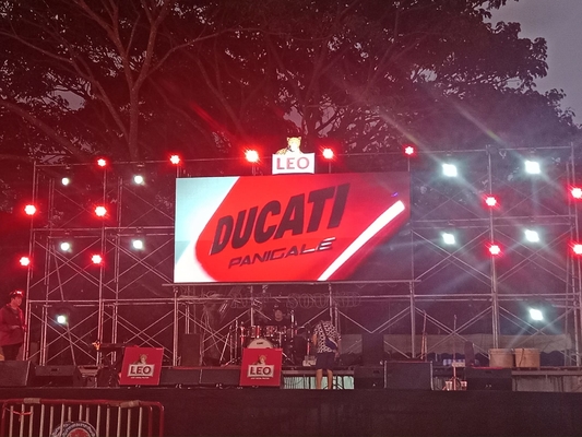 Indoor LED Display P4 Full Color Stage LED Die-Cast Aluminum Screen 2500Nits Bảo hành 3 năm
