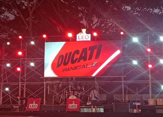 Curve Screen Indoor Stage Tùy chỉnh Wifi Bảo trì phía trước Ultra HD Small Pitch P2.5 màn hình LED