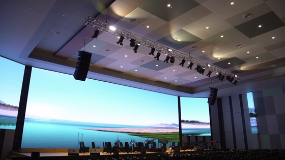 Đấu trường ngoài trời Led Display kêu quảng cáo P10 đầy màu sắc 960 * 960mm Bảng quảng cáo