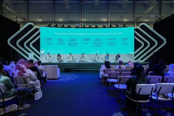 Cho thuê màn hình tùy biến Mô-đun mềm P4 Quảng cáo màn hình LED Video Wall Conference SMD2121