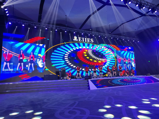 Không thấm nước Full Color High Resolution Transparent LED Screen SMD1921 Bảo hành 3 năm