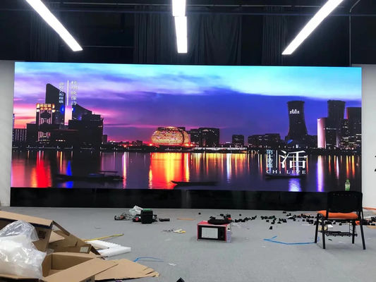 Giá tốt GOB Fine Pitch P1.875 P2.5 màn hình LED Video Wall Indoor 8K Full Color trực tuyến