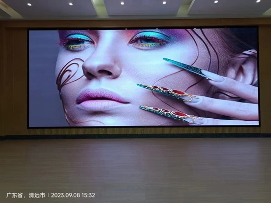 High Definition P5 Indoor Full Color LED Display Panel for Rental Video Wall Screen với tốc độ làm mới 3840hz và độ phân giải 640x640mm