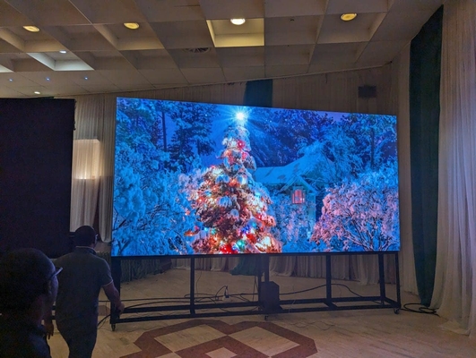 Full Color 1R1G1B Pixel Composition GOB LED Display với màn hình hiển thị và tuổi thọ hoạt động 000 giờ
