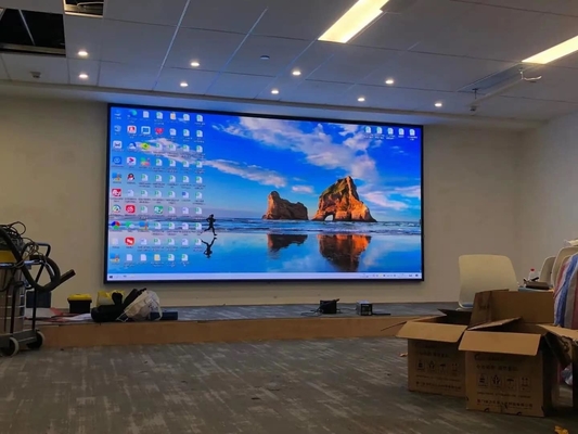 Màn hình video LED SMD trong nhà với độ phân giải mô-đun 96 * 96dots và công nghệ tiên tiến 50000 giờ tuổi thọ
