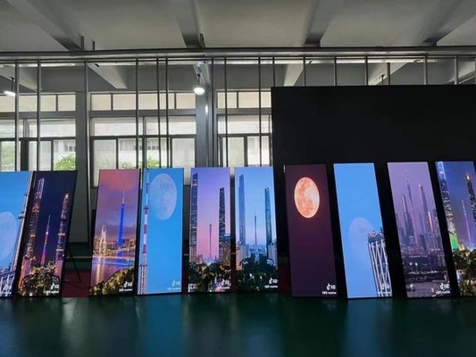 HD LED Poster Display P2.5 Full Color Floor Standing Advertisement 1/16 Bức tường quét