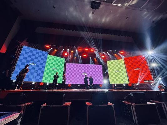 Độ sáng cao Full Color SMD LED Die-Cast Aluminum Screen P10, Iron/Steel Slim Housing