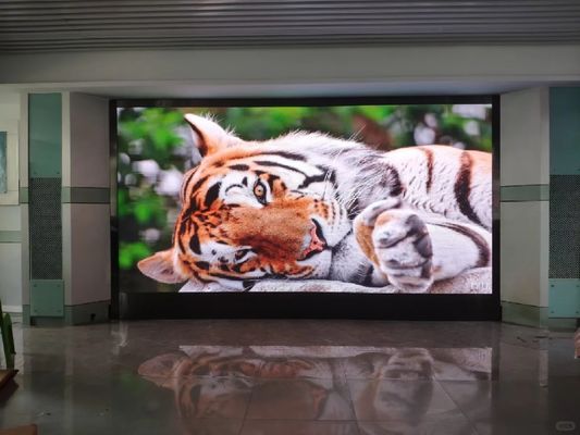 Màn hình LED đầy màu ngoài trời P8mm HD IP65 Pixel Panel cố định Cài đặt màn hình LED đầy màu