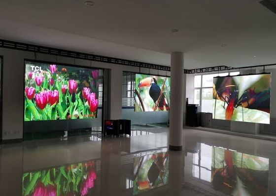 Thuê màn hình LED chống nước bằng nhôm đúc đấm 256 * 128mm P10 Stadium Perimeter LED Screen