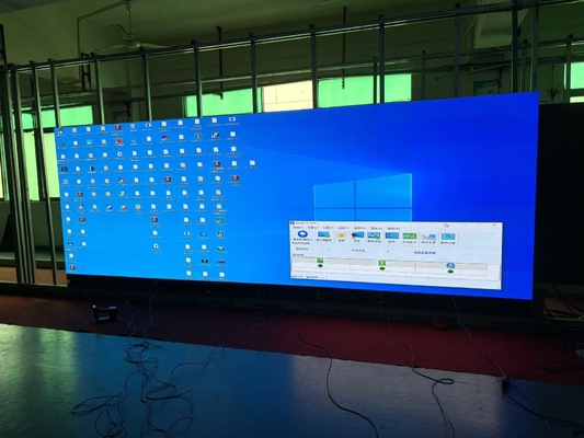 P4 Full Color Indoor LED Video Wall Screen 80 * 40 Module Resolution Bảng quảng cáo