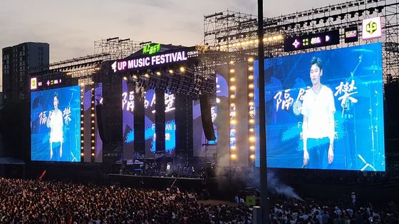 P10 SMD3535 Màn hình quảng cáo ngoài trời LED 10mm Pitch IP67 chống nước